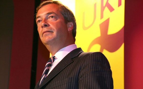 Grillo-Farage: se si fa, niente più alibi per i 5 stelle