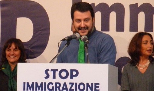 Salvini, le bugie e la strategia del nemico