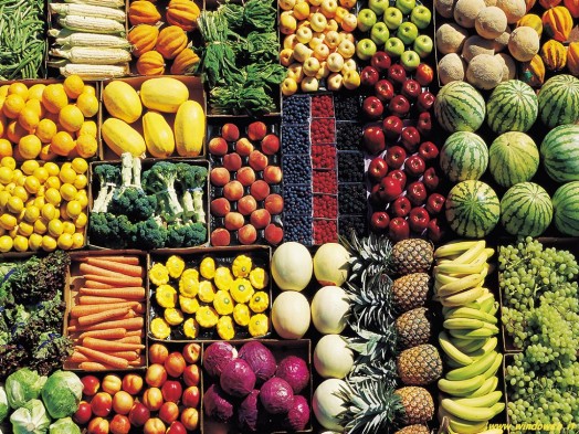 Frutta e verdura, anche in Italia pesticidi nocivi ancora legali
