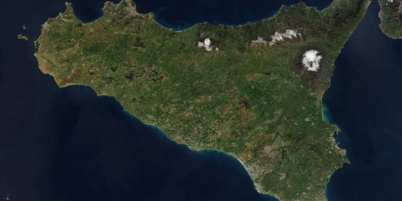La Sicilia coniugata al passato (remoto)