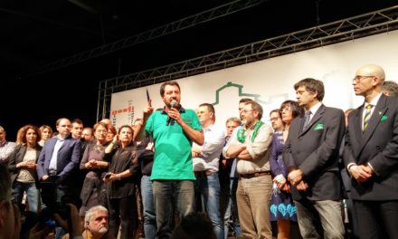 Salvini ripropone l’antica storiella della Lega dei duri e puri