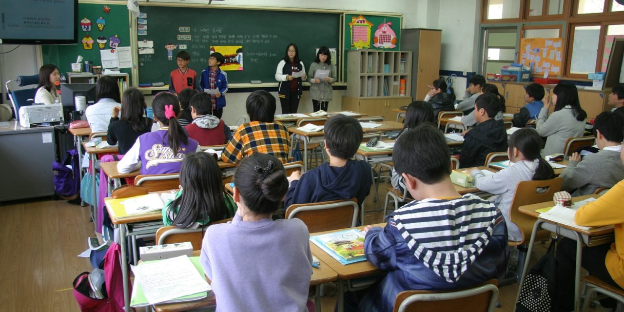 Riconvertire i beni confiscati in aule scolastiche: la proposta della Cgil palermitana