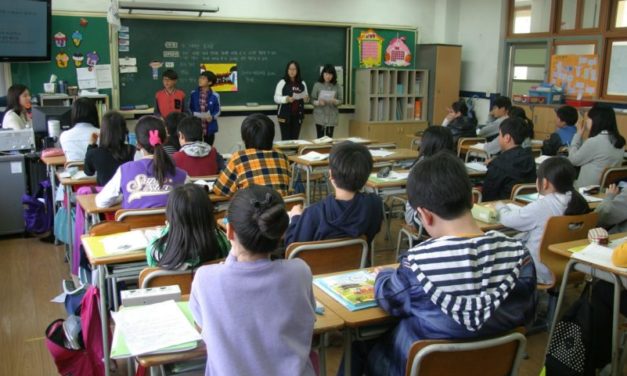 Riconvertire i beni confiscati in aule scolastiche: la proposta della Cgil palermitana