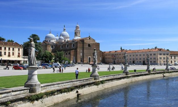 Padova e la surreale polemica contro la statua dedicata a una grande donna del passato