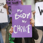 Aborto: associazioni pro-life nei consultori, ennesimo schiaffo ai diritti delle donne
